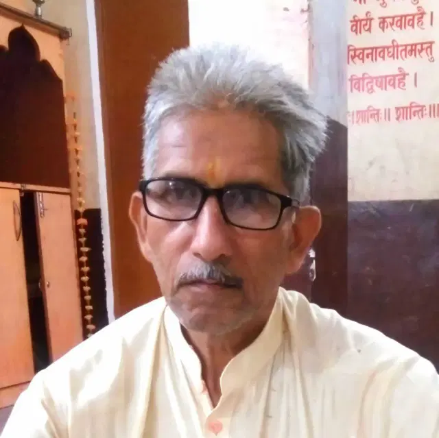 Shri Akhilesh Kumar Pathak Ji
