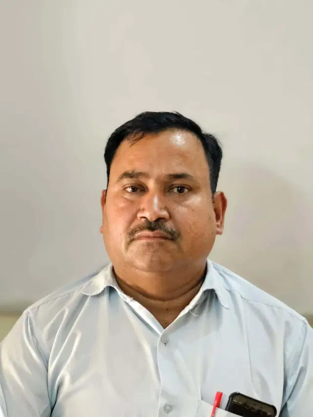 Shri Shashikant Tiwari Ji